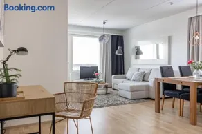 Arctic Railway City Suite - Image 4