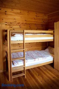 Encantadora casa vacacional apta para familias con jardín, barbacoa y sauna - Image 3
