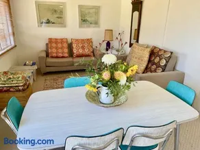 Sisters Beach House - Image 4
