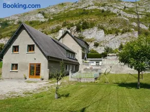 Le Hameau de Campan - Image 1