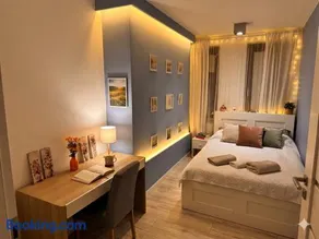 Opera Apartment - Image 3