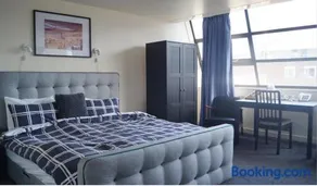 YMCA Hotel - Image 3