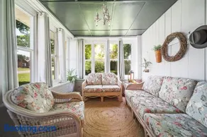 The Berlin Guesthouse - Image 2