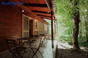 Cheerful Forest Cabin with Hot Tub! - Image 2