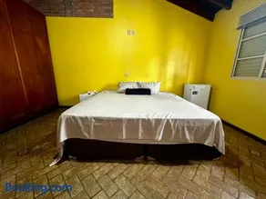 Mega Suíte Na Melhor Localização - Image 2