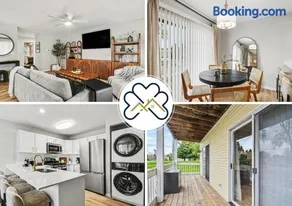 Walk to ND Luxury 2BR2BA Condo Balcony Parking - Image 1