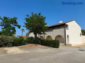 Appartement avec Loggia paisible, à 500m de la plage - vue dégagée & parking privé - Image 3
