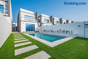 Best Deal 3BR plus maid's with Pool Perfect for Groups by Deluxe Holiday Homes - Image 5