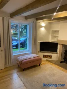 Jasmine Cottage - Image 2