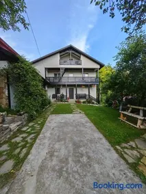 Casa Piatra Corbului - Image 1