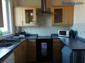 Carvetii - Walter House - First floor flat sleeps 6 - Image 5