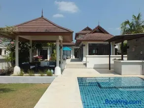 Driftwood Villa - Image 2