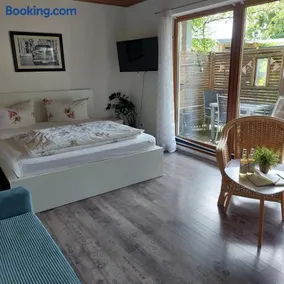 Schöne EinZimmer Wohnung zwischen Bodensee und Allgäu - Image 2