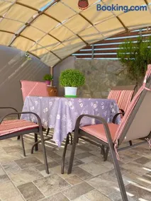 Maria & Zachos House - Image 4