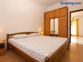 Familienorientierte charmante Ferienwohnung mit Grill und Terrasse | Haustiere erlaubt - Image 3