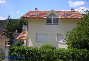 Apartments Garden Zagreb - Image 2