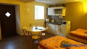 Ubytko u dědka - Image 5