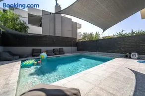 K&K Villa in Athens Riviera with private pool - Image 4