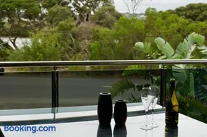 Barwon River Views - Luxury on the Barwon River - Image 3