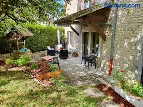 Le Terrier - Image 1