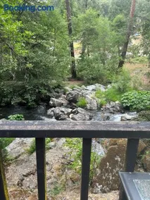 Kanary Lodge - Private Riverfront Retreat - Image 3