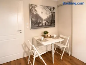 Bad Aibling City Apartment EG - Image 2