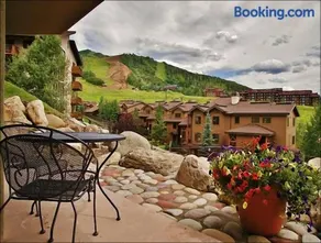 Pool, Hot Tub, Sauna, Amazing Ski Area Views, Partially Covered Patio - Image 2