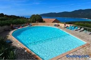 Rare villa magnifique vue mer résidence piscine chauffée mer & maquis - Image 4
