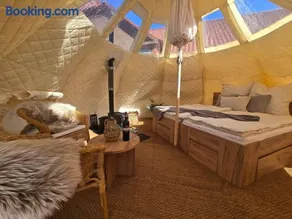 Månefjord Glamping - Private Stargazer Lodge - Image 2