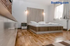 Csomád Apartments - Image 3