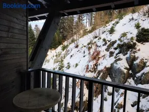 Arendo Ski - apartment in Grand Monastery Hotel - Image 2