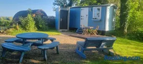 Westport Glamping at Doon Angus Farm - Image 2