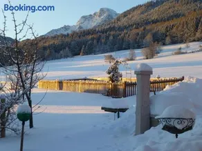 Magnifico appartamento adatto alle famiglie con griglia e giardino | Vista sulla montagna - Image 2