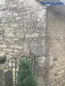 Dove Cottage - Image 4