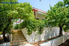 Haus Manya in Lassy - Image 3