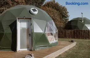 Star Gazing Dome 1 with cozy log burner - Image 1