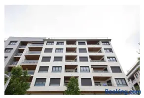 White Cozy Flat in Donostia - Image 2