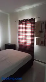 Appart typique dans un chateau - Image 3