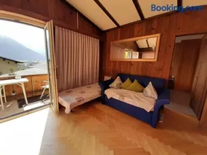Cozy Chalet by Interlaken. Parking - Image 3