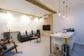 Cómodo y luminoso apartamento en Ventas - Image 3