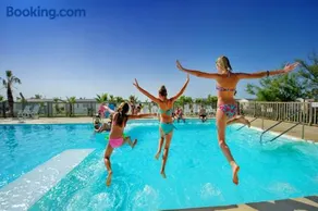 Charmant mobil home avec barbecue et piscine | À côté de la plage | Avec animaux acceptés - Image 5