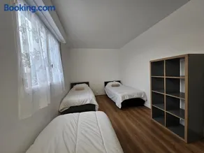 Grand appartement 160m2 equipped for professionnal groups - Image 1