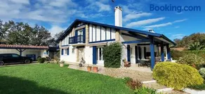 Villa basque piscine chauffée - Image 1