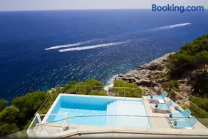 Villa Blanca - Image 1