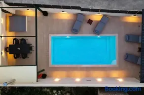 Veneto Luxury Residence - Image 3