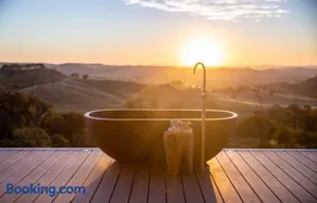 Sierra Escape Luxury Glamping - Image 1