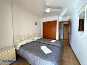 Loixmar 7 One bedroom apartment with extra room on glazed terrace - Image 4