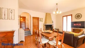 Country Mountain Apartment - Wi-Fi, Free Parking - Image 1
