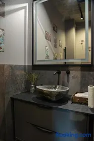 Elite Sky Loft Black - Image 3