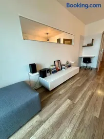 Terrace apartment near centre, parking, river park - Image 2